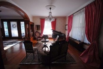 Circular Manor Bed And Breakfast Saratoga Springs Exteriör bild